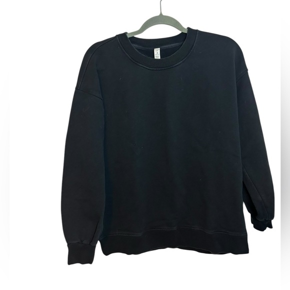 Lululemon Men’s Black Crewneck Sweatshirt - Picture 2 of 3